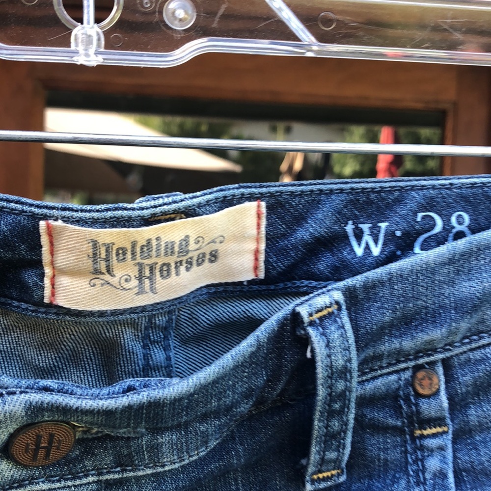 Holding Horses Jean shorts 28 - Picture 3 of 3